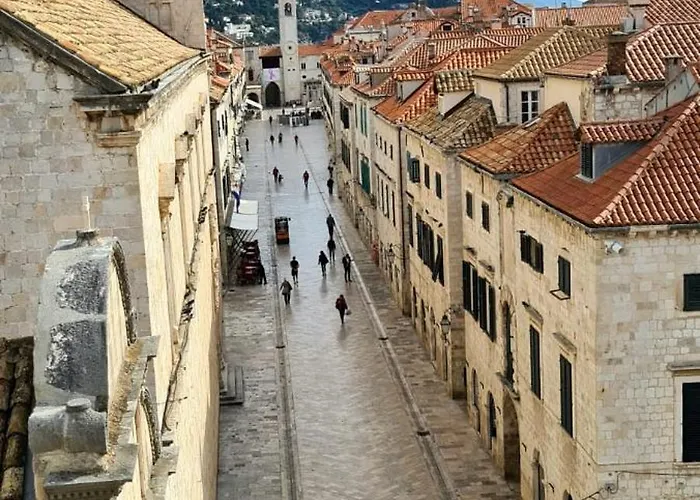 Seaview With Free Garage Parking 2 Min To Near Dubrovnik Апартаменты