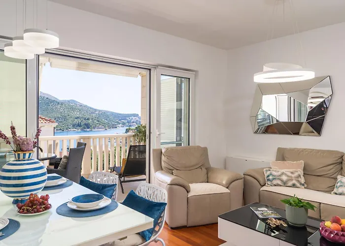 Seaview With Free Garage Parking 2 Min To Near Dubrovnik *